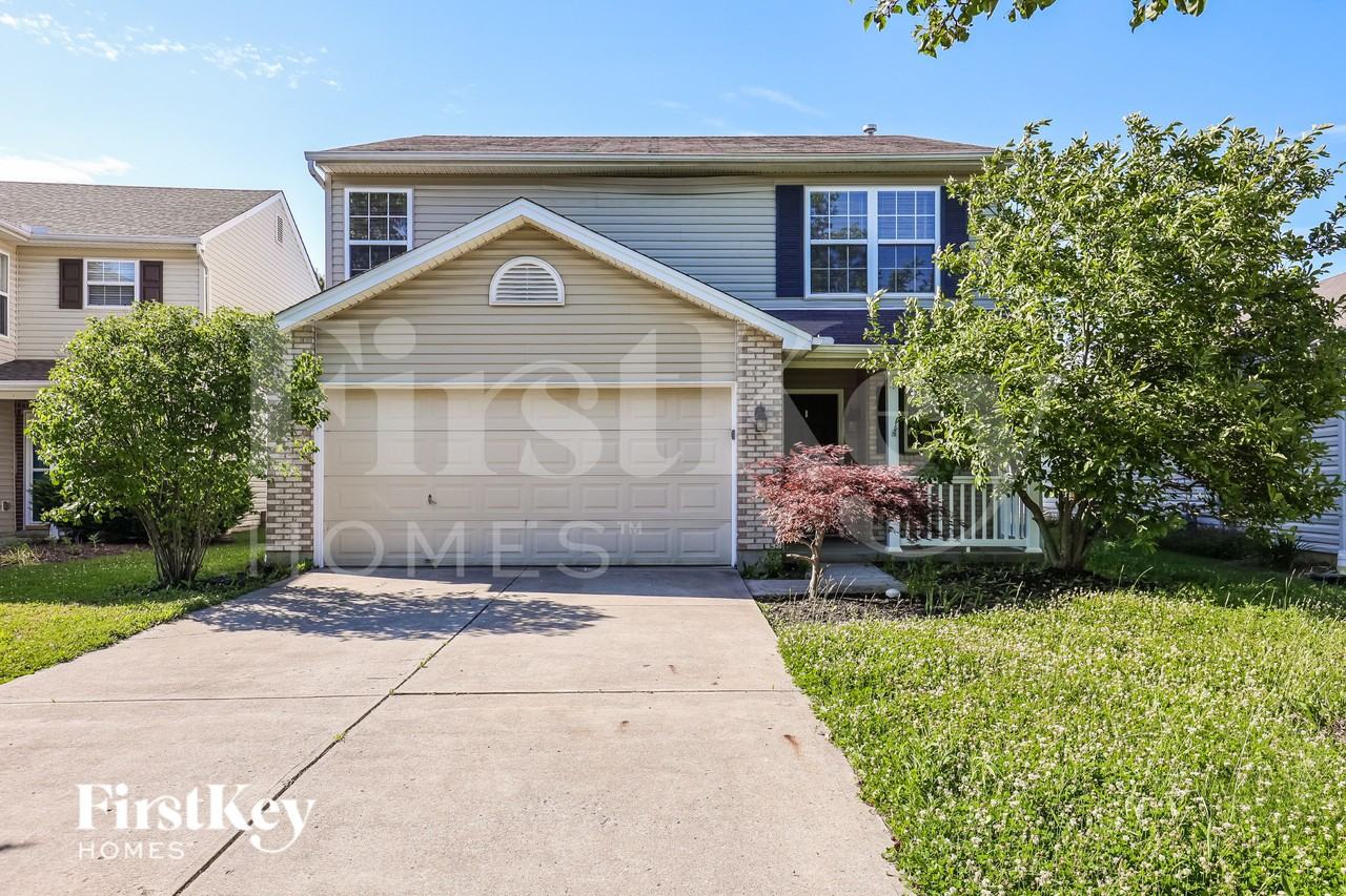 5712 Clemens Dr