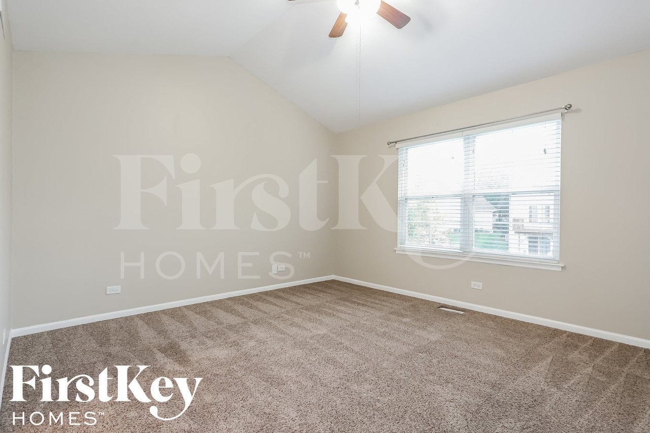 298 N Crooked Lake Ln - Photo 6 of 14