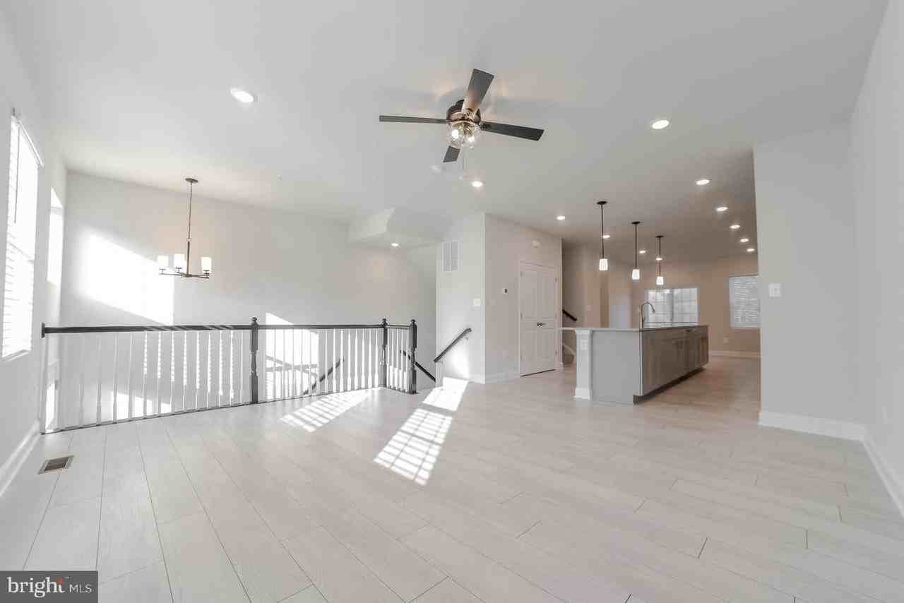 23861 Myrtle Glen Way - Photo 6 of 46