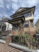 featured image of 153 North St #1
