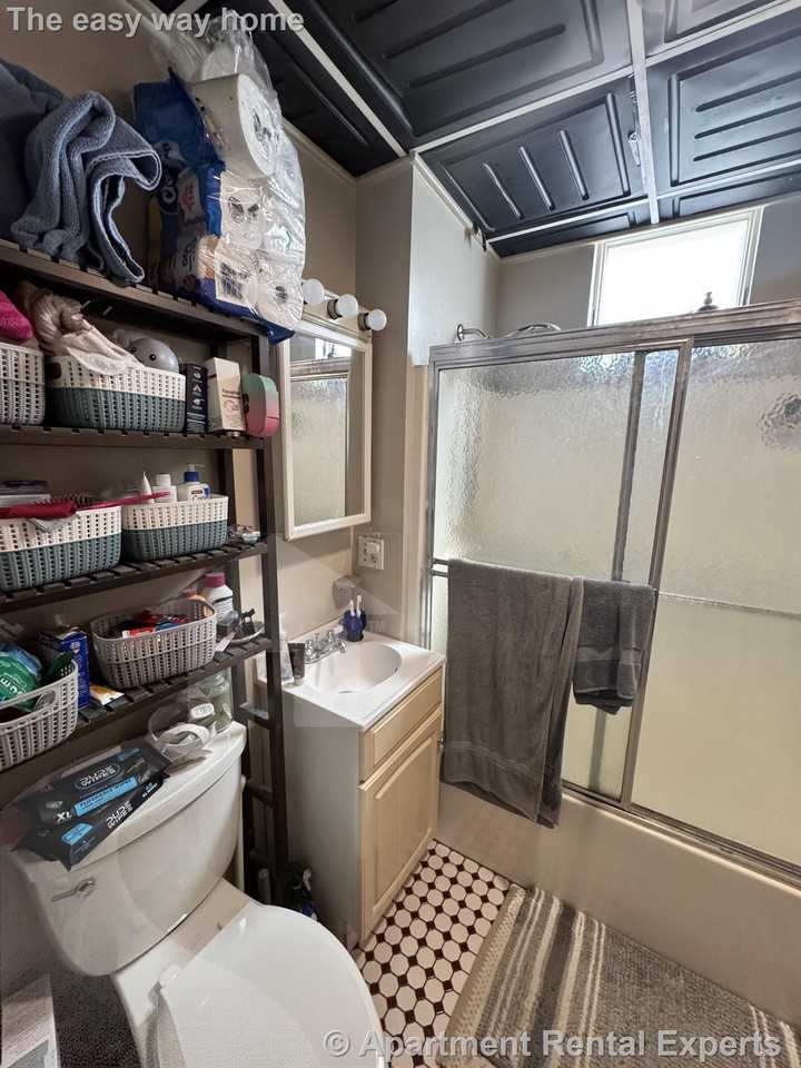 153 North St #1 - Photo 7 of 12