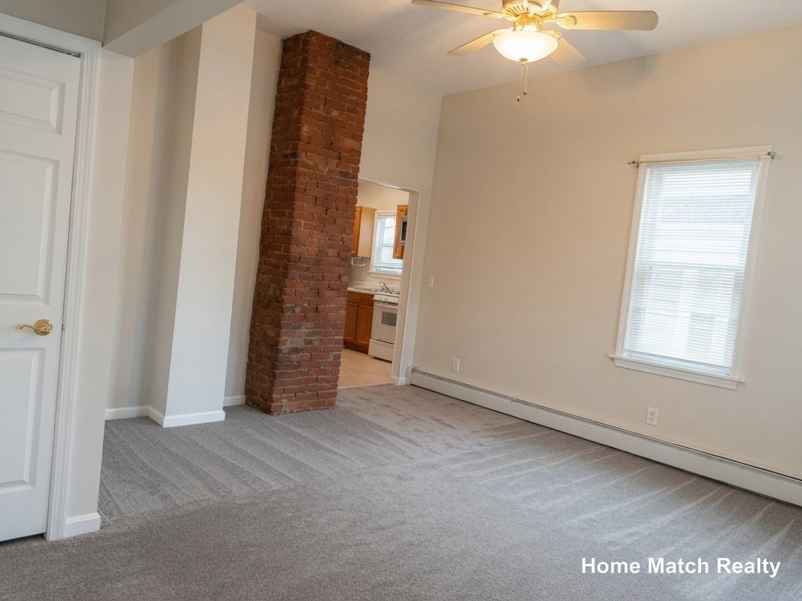 Madison St #37 - Photo 4 of 10