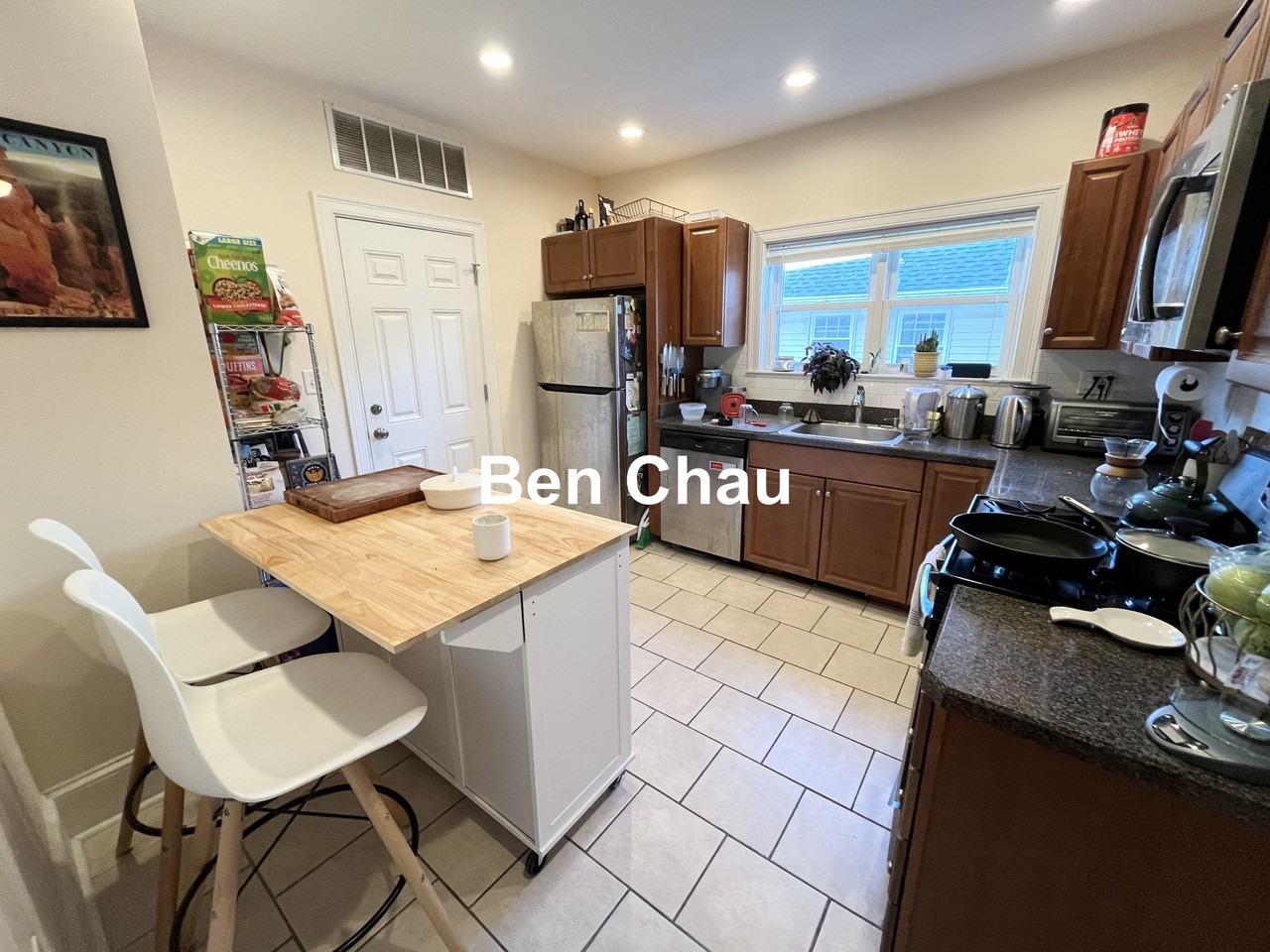 24 Willard Ave #3B - Photo 3 of 14