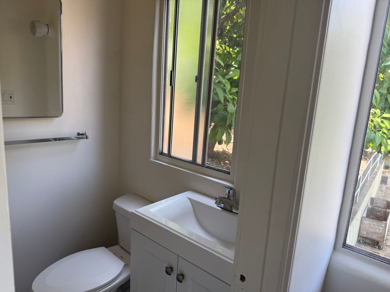 2564 2564 Corralitas Dr. - 2566 1/8 Corralitas Dr. - Photo 5 of 13