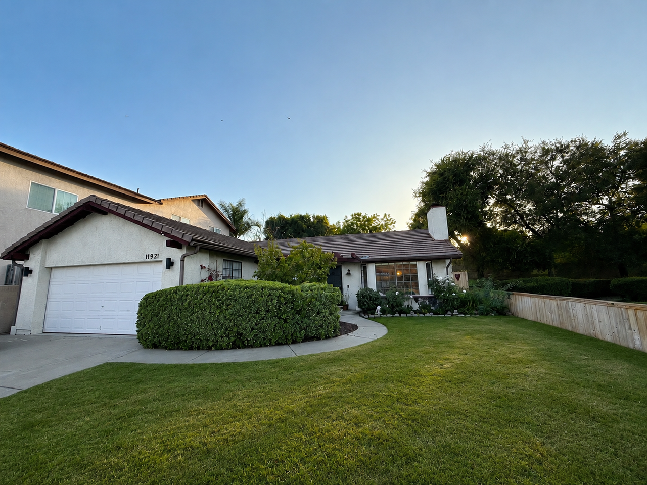 11921 Silver Spur St