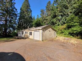featured image of 16045 Swan Ave