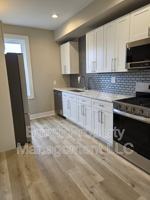 featured image of 139 W 9th Ave