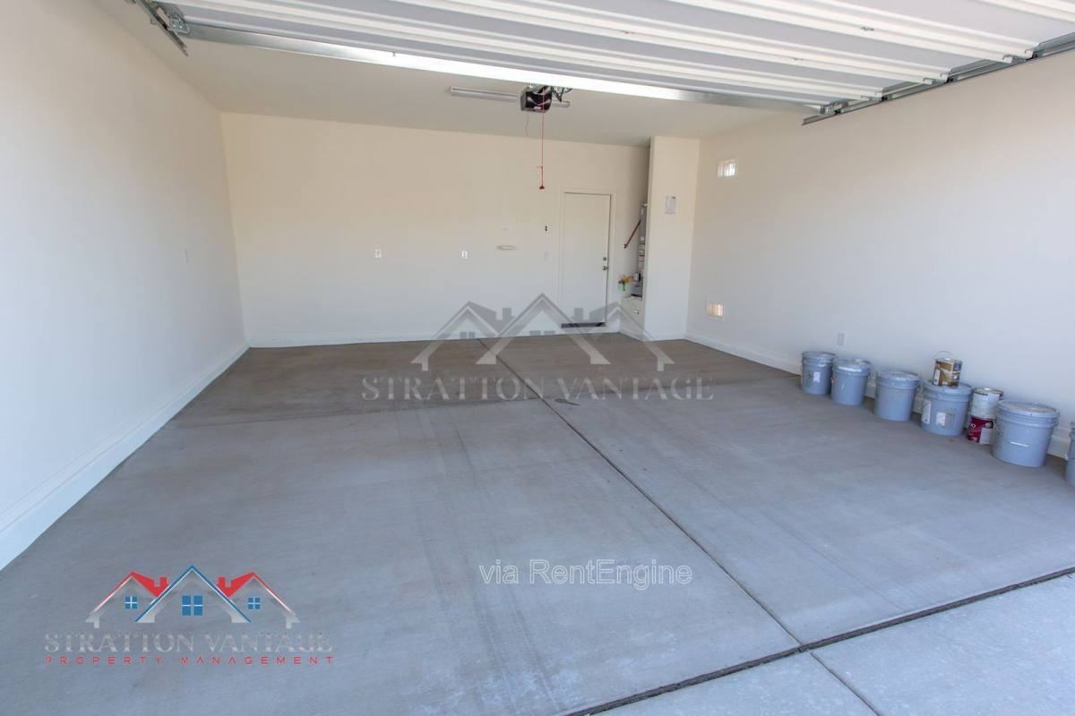 495 E Rio Pl - Photo 2 of 10