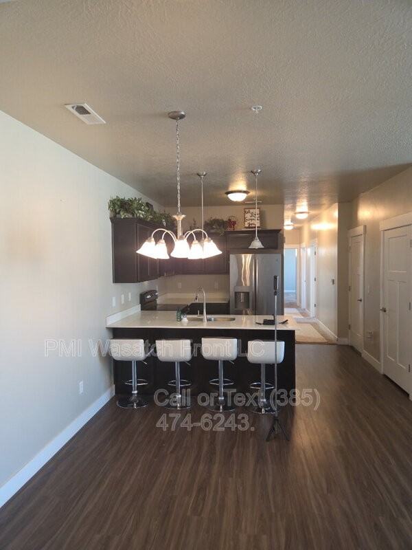 3772 Wn #102 - Photo 2 of 8