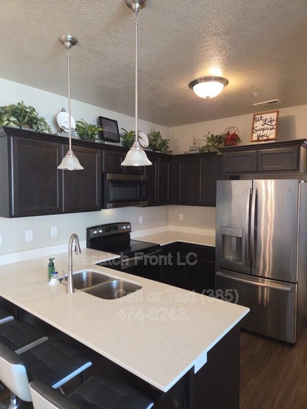 3772 Wn #102 - Photo 3 of 8
