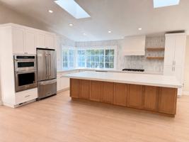 featured image of 15047 Meadow Oak Pl