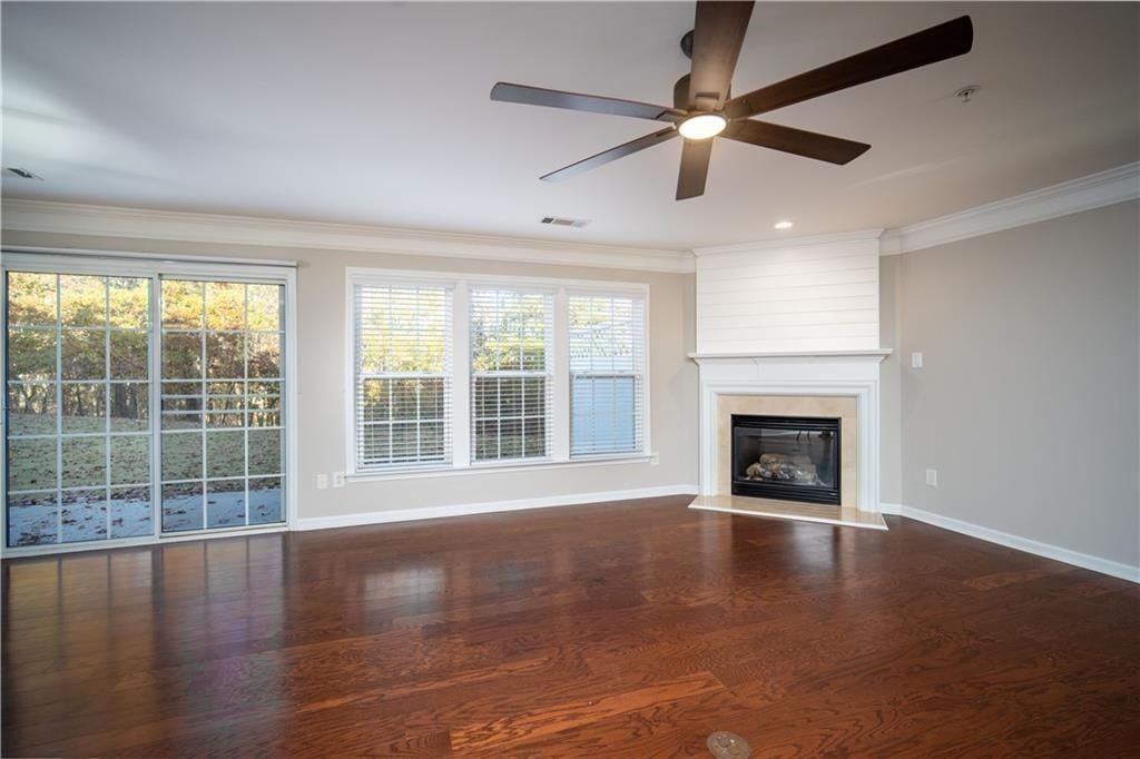 265 Balaban Cir - Photo 4 of 25