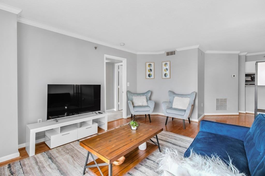 15004 Briggs Ct - Photo 4 of 16