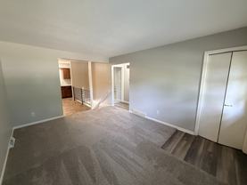 6485 Henry St - Photo 1 of 1