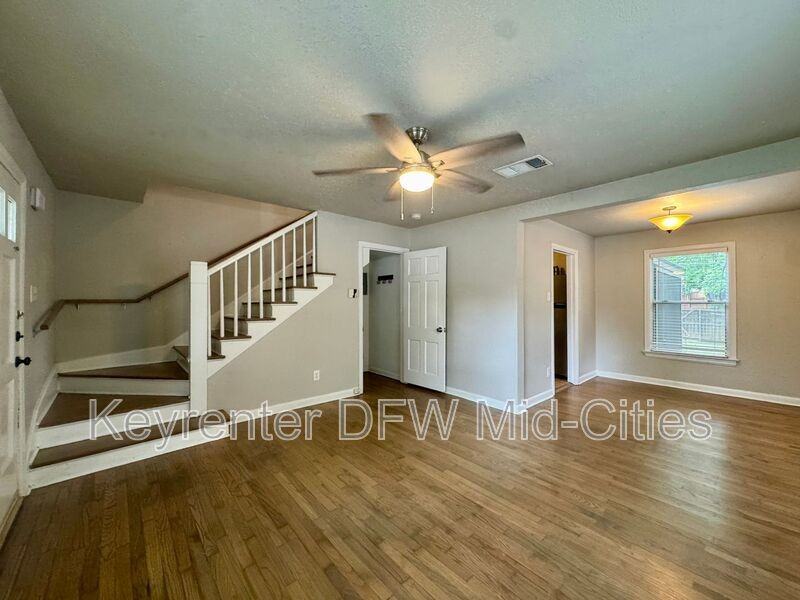 311 N Oak Cliff Blvd - Photo 6 of 13