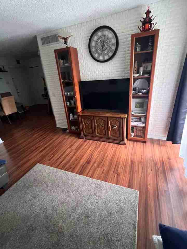 460 S Park Rd #6-304 - Photo 4 of 23