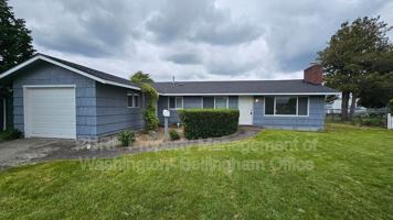 featured image of 1701 S 16th St