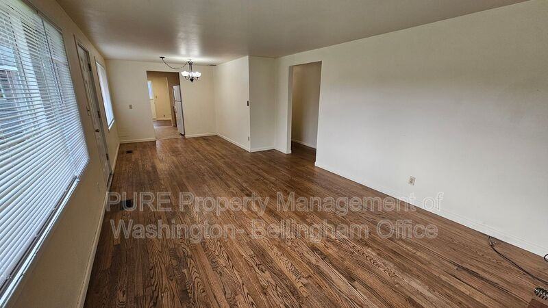 1701 S 16th St - Photo 2 of 17