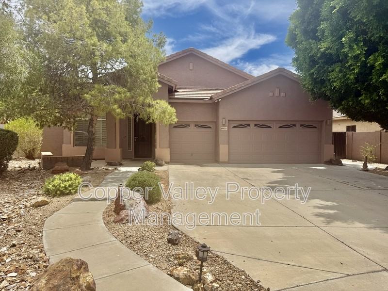6853 W Remuda Dr