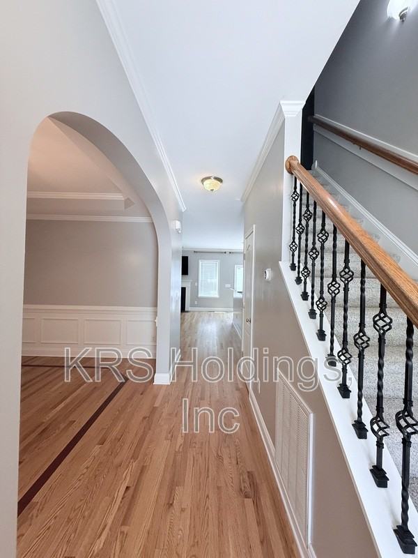 5810 Spring Glen Ln - Photo 3 of 43