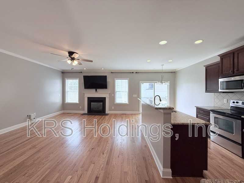 5810 Spring Glen Ln - Photo 7 of 43