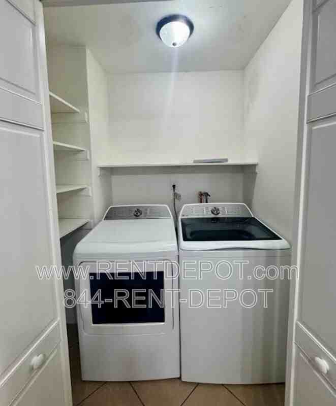 3425 Covert Ave - Photo 4 of 13