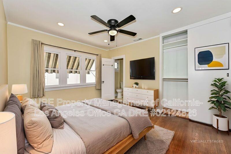 548 Plymouth Rd - Photo 5 of 15