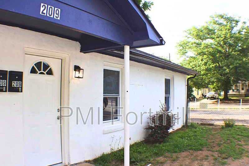 209 Friedheim Rd Apt A - Photo 4 of 18