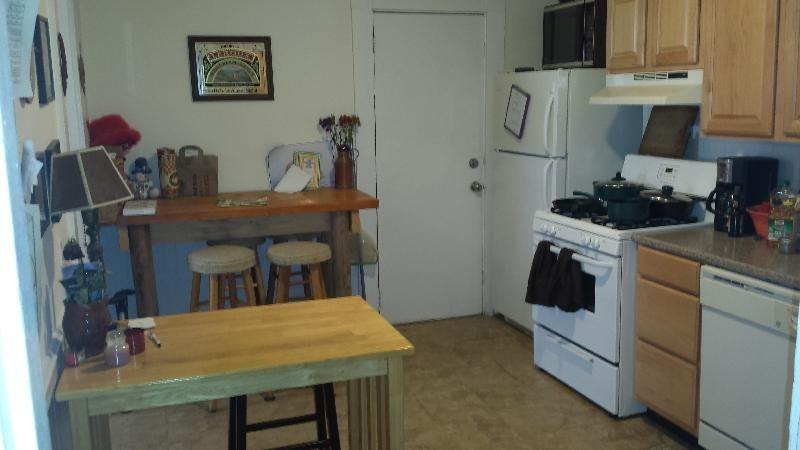 13 Vinal Ave #13L
