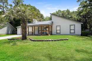 213 Sagebrush Ln - Photo 1 of 1