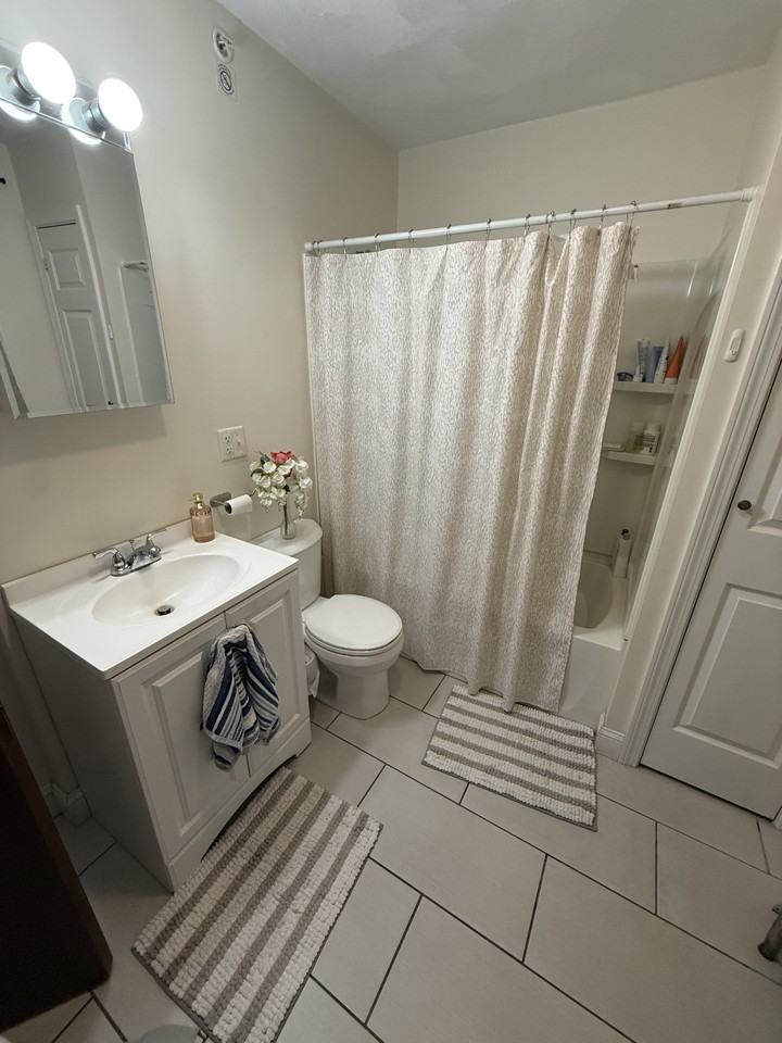352 Main St #3 - Photo 6 of 11