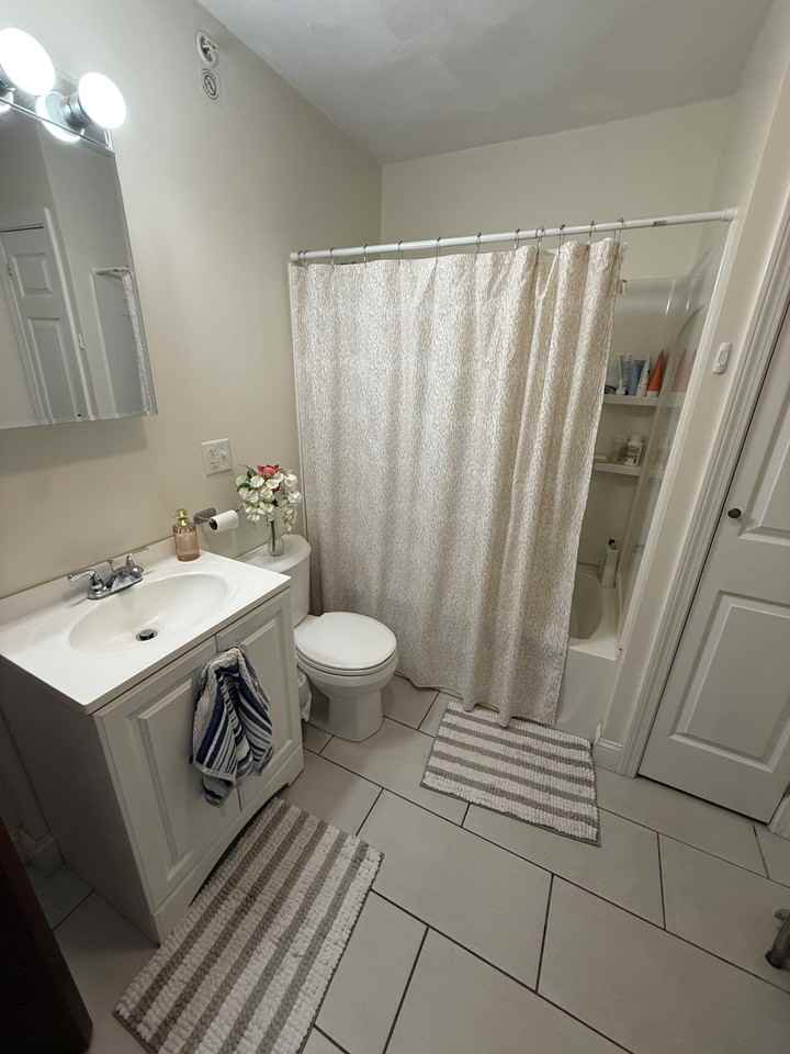 352 Main St #3 - Photo 7 of 11