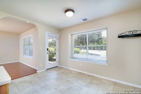 215 Redbird Cir #NA - Photo 6 of 21