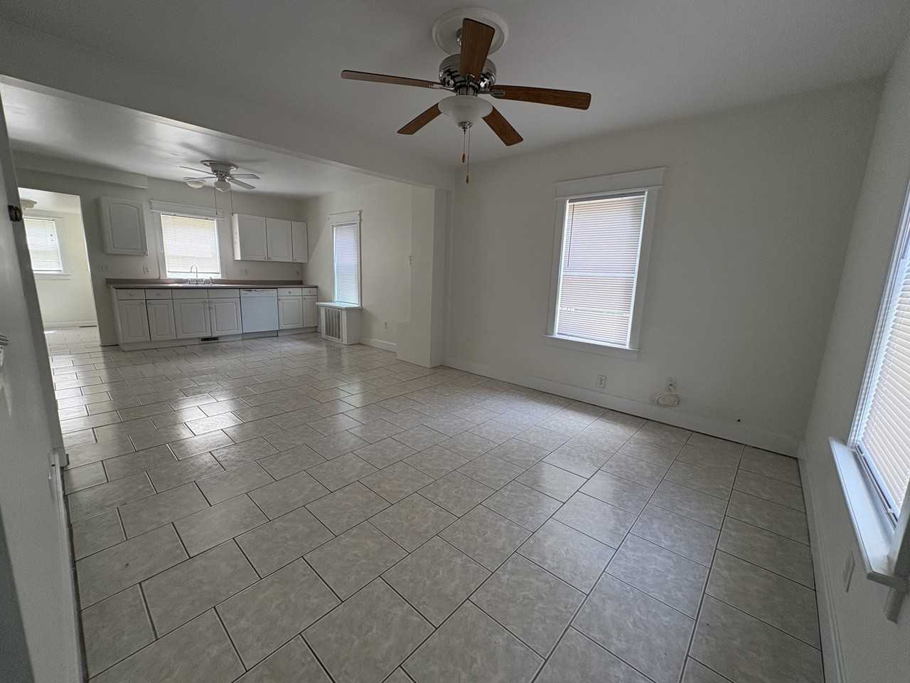 90 Wilson St - Photo 2 of 9