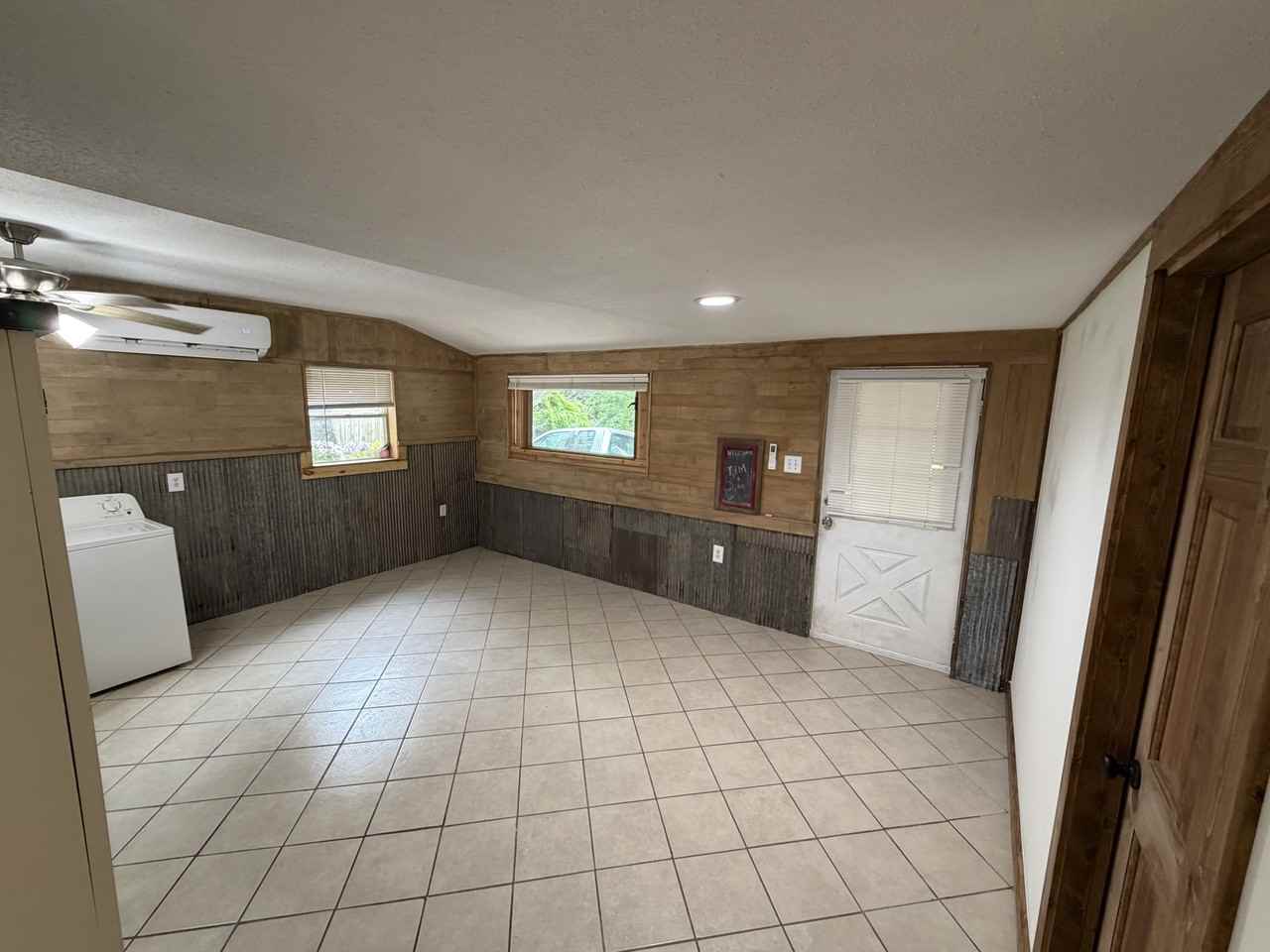 1654 N Double Springs Rd #NA - Photo 2 of 8