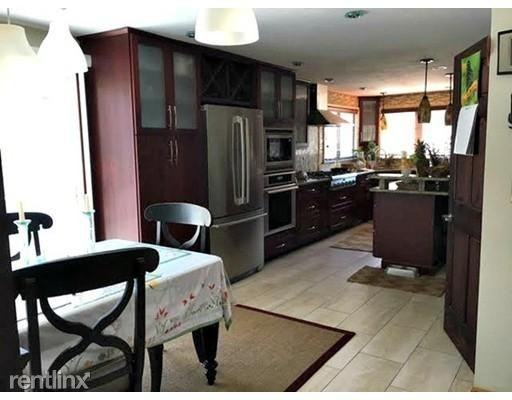 36 Laurelwood Dr - Photo 3 of 10