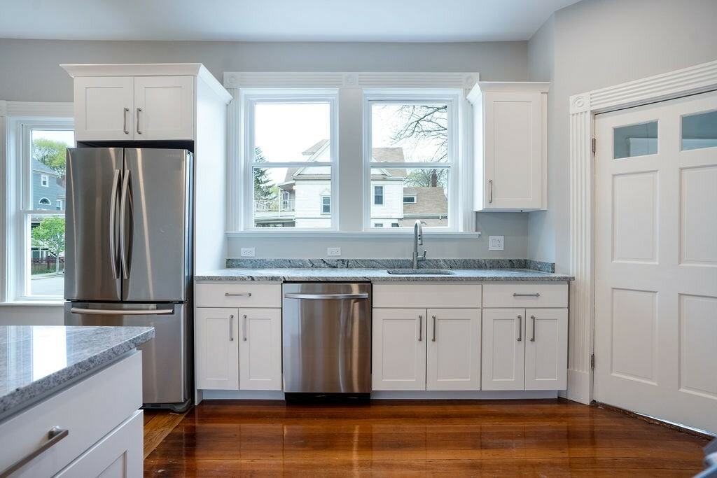 55 Lyndhurst St #1 - Photo 3 of 15