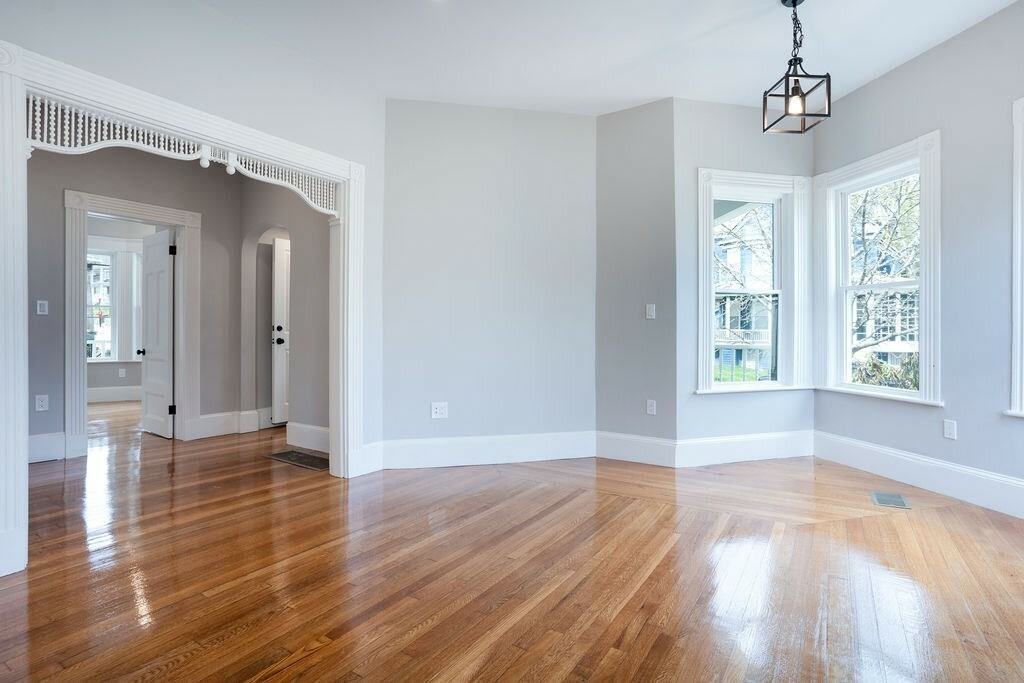 55 Lyndhurst St #1 - Photo 5 of 15