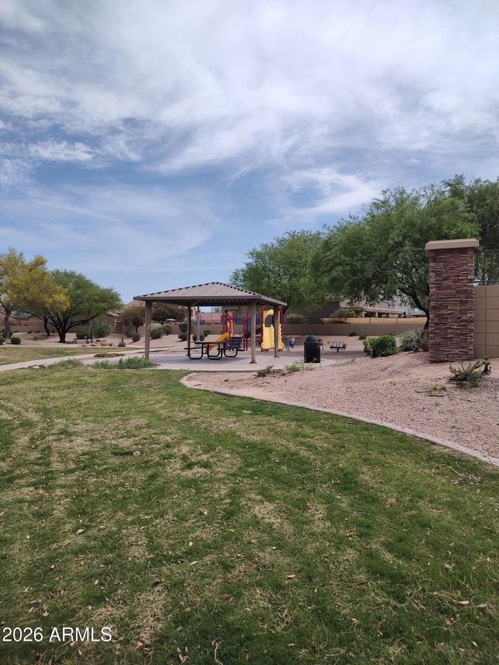 590 W Enchanted Desert Dr - Photo 2 of 22