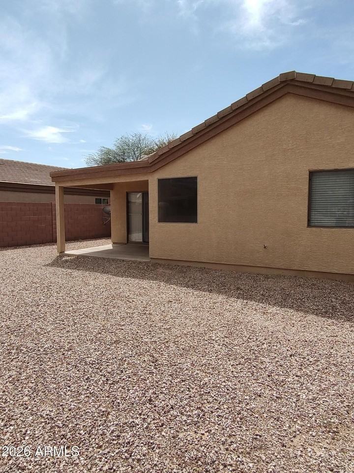 590 W Enchanted Desert Dr - Photo 7 of 22