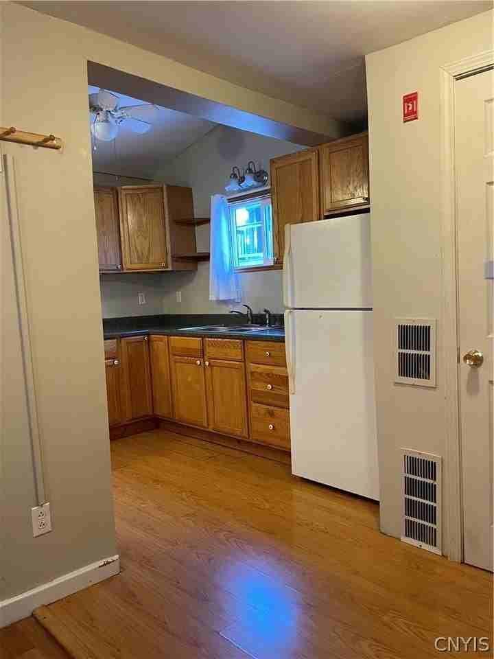 119 Spring Ave - Photo 6 of 12