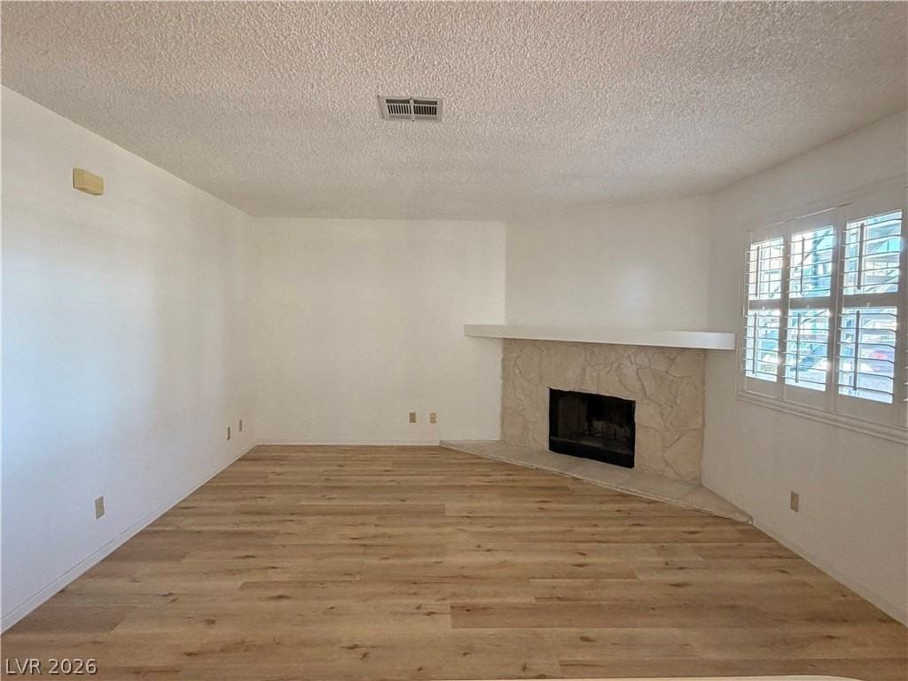 7933 Decker Canyon Dr #101 - Photo 3 of 10