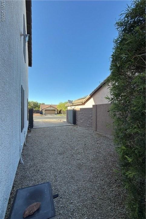 199 Glen Falls Ave - Photo 4 of 30