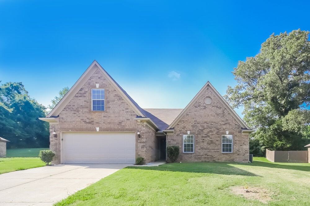 5714 Kingsman Dr - Photo 4 of 19