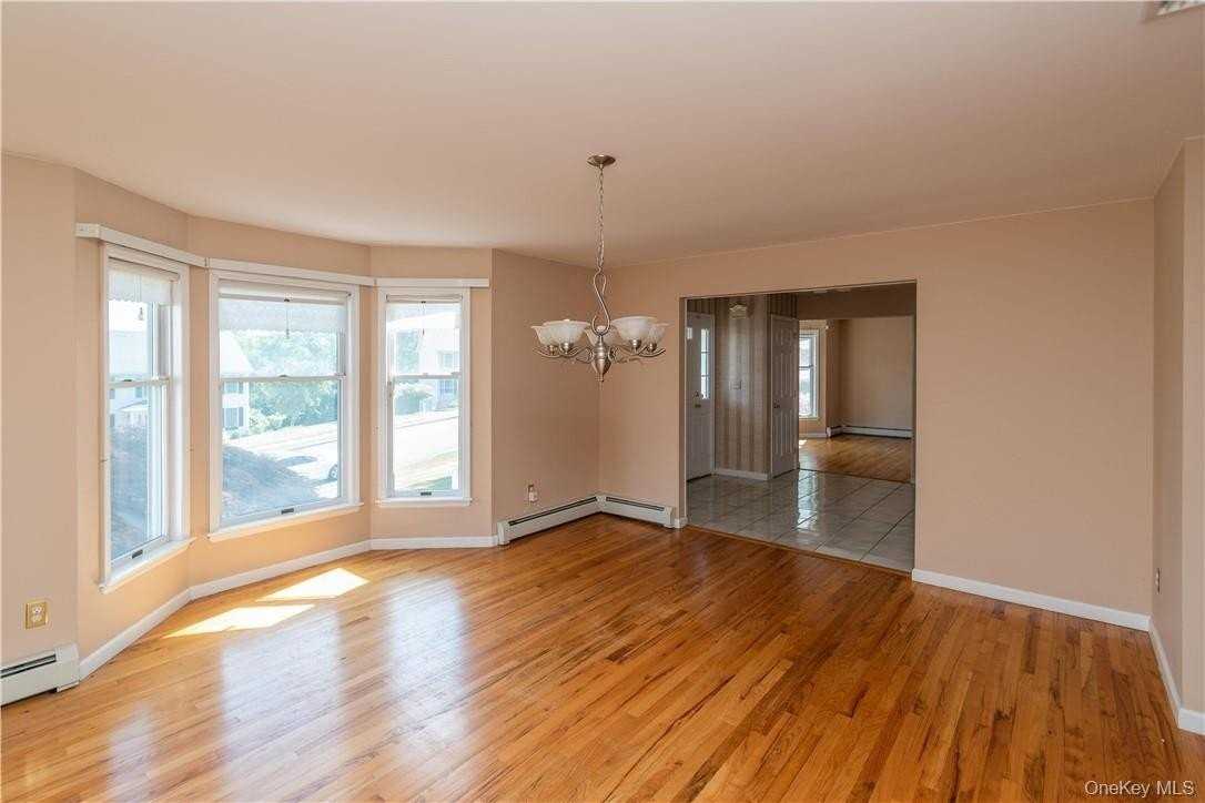 11 Peterson Rd - Photo 7 of 28