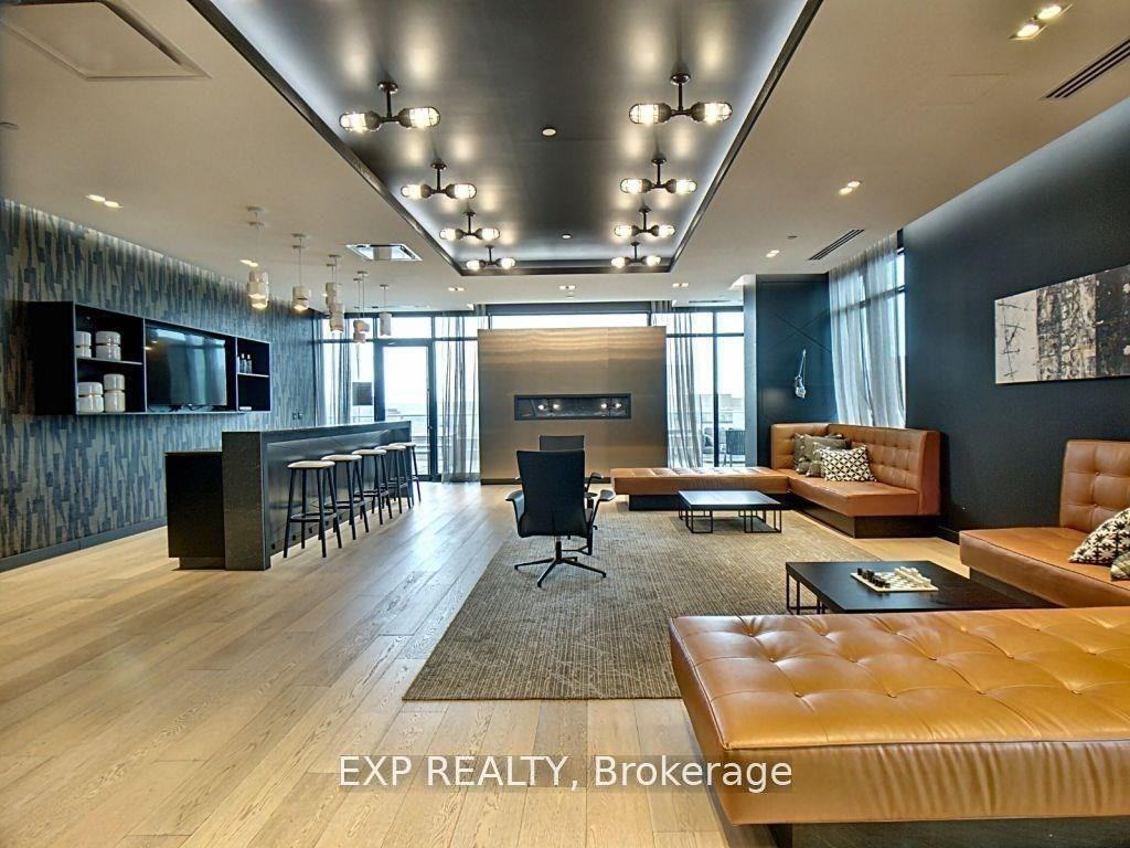 255 Bay Street #1312 - Photo 3 of 19