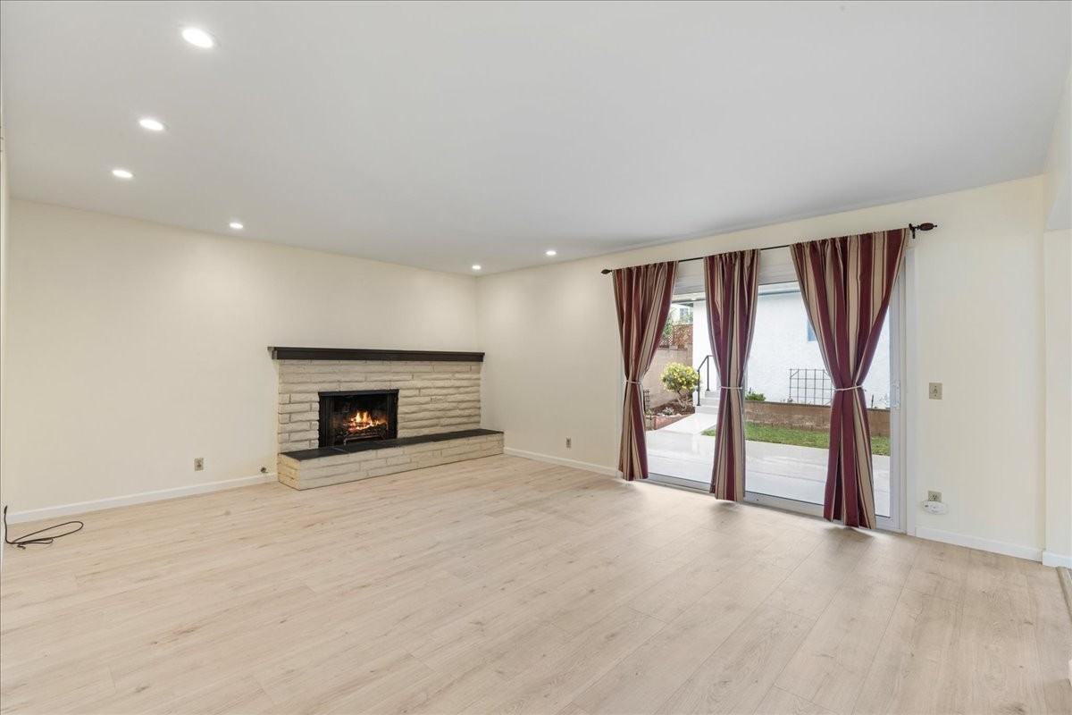 10602 Helendale Ave #1 - Photo 4 of 18