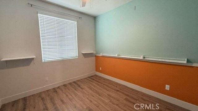 24832 Tiger Ave - Photo 4 of 16