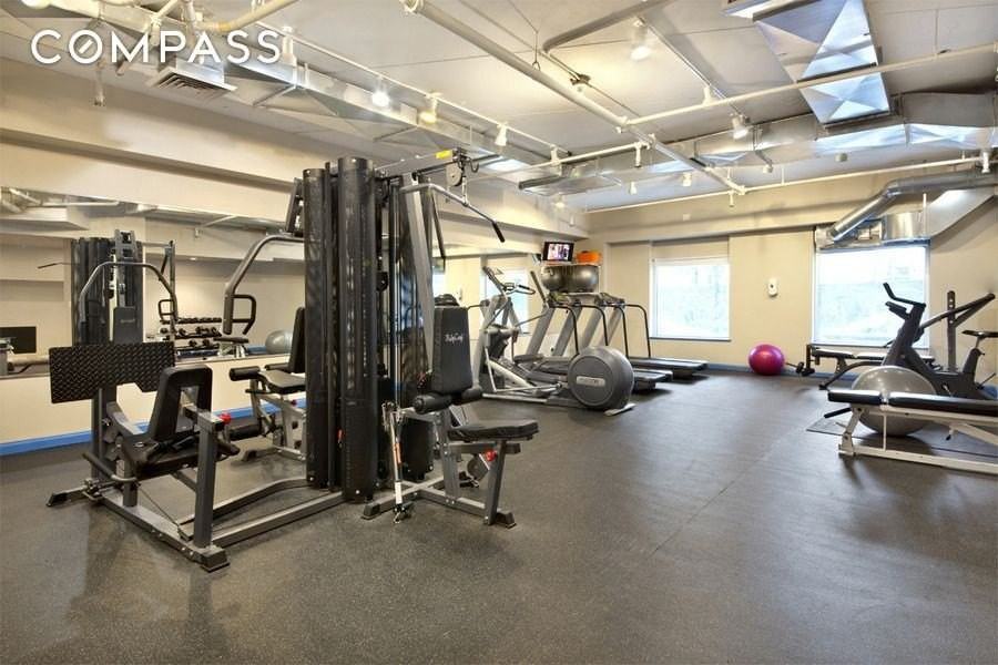 133 Water St #4C - Photo 7 of 8