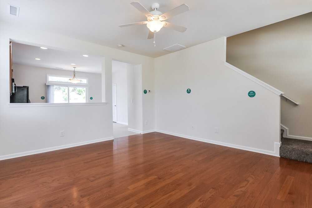 618 Averasboro Dr - Photo 5 of 17